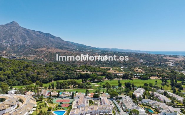 Resale - Townhouse - Marbella - Nueva Andalucía