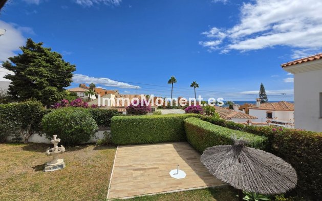 Wiederverkauf - Freistehende Villa - Estepona  - Estepona Centro
