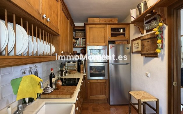 Wiederverkauf - Wohnung - Marbella - Nueva Andalucía