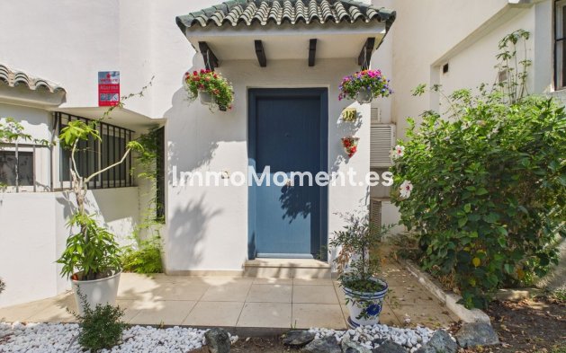 Wiederverkauf - Reihenhaus - Estepona  - Selwo