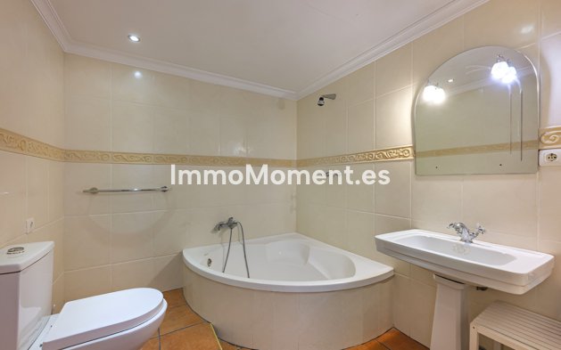 Resale - Detached villa - Sotogrande - Sotogrande Costa