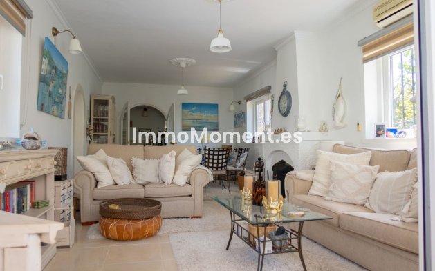 Wiederverkauf - Freistehende Villa - Estepona  - Estepona Centro