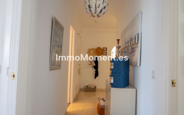 Wiederverkauf - Freistehende Villa - Estepona  - Estepona Centro