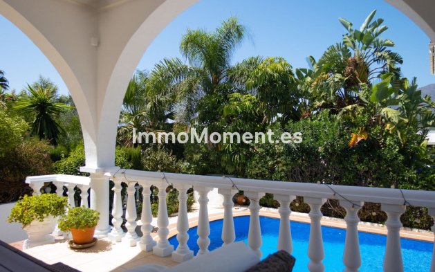 Wiederverkauf - Freistehende Villa - Estepona  - Estepona Centro