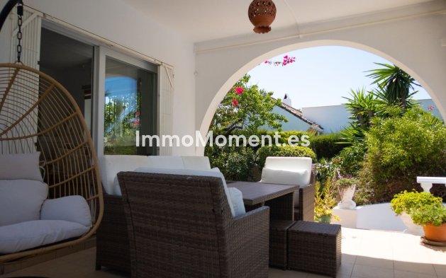 Wiederverkauf - Freistehende Villa - Estepona  - Estepona Centro