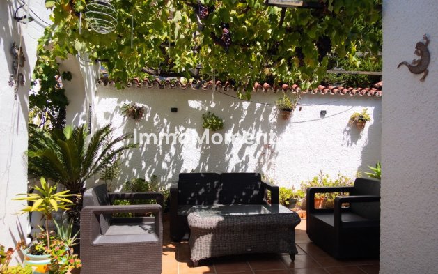 Wiederverkauf - Freistehende Villa - Estepona  - Estepona Centro
