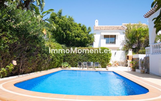 Wiederverkauf - Freistehende Villa - Estepona  - Estepona Centro