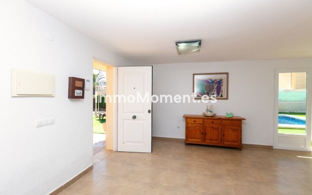 Reventa - Villa independiente - Orihuela Costa