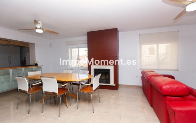 Reventa - Villa independiente - Orihuela Costa