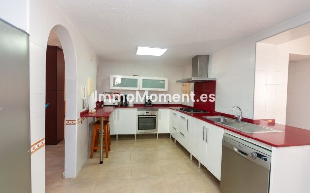 Reventa - Villa independiente - Orihuela Costa
