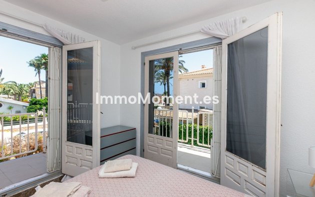 Reventa - Villa independiente - Orihuela Costa