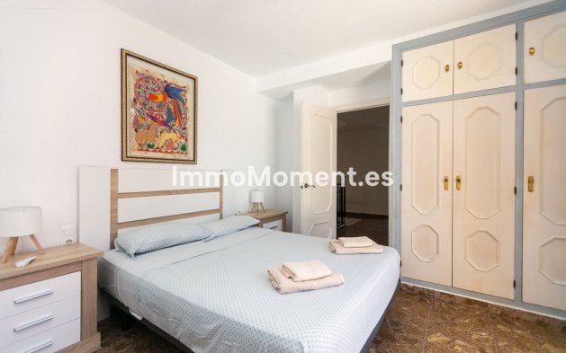 Reventa - Villa independiente - Orihuela Costa
