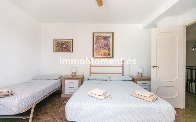 Reventa - Villa independiente - Orihuela Costa