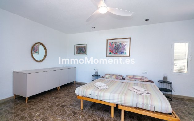 Reventa - Villa independiente - Orihuela Costa