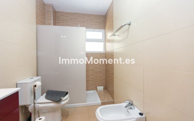 Reventa - Villa independiente - Orihuela Costa