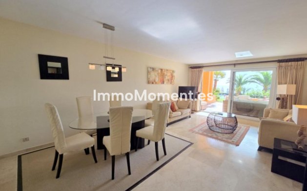 Resale - Apartment - Manilva - La Duquesa