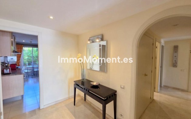 Resale - Apartment - Manilva - La Duquesa