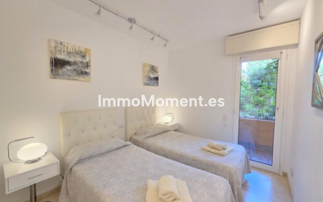 Resale - Apartment - Manilva - La Duquesa
