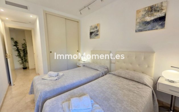 Resale - Apartment - Manilva - La Duquesa