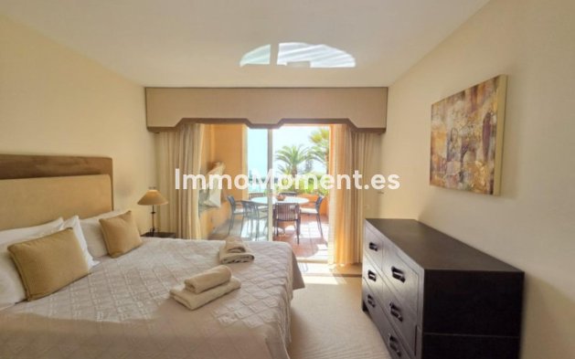 Resale - Apartment - Manilva - La Duquesa