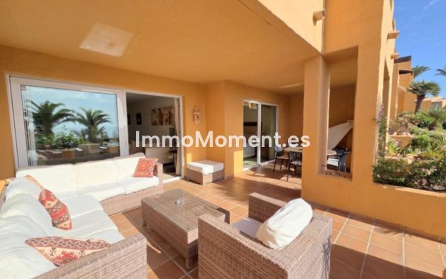 Resale - Apartment - Manilva - La Duquesa