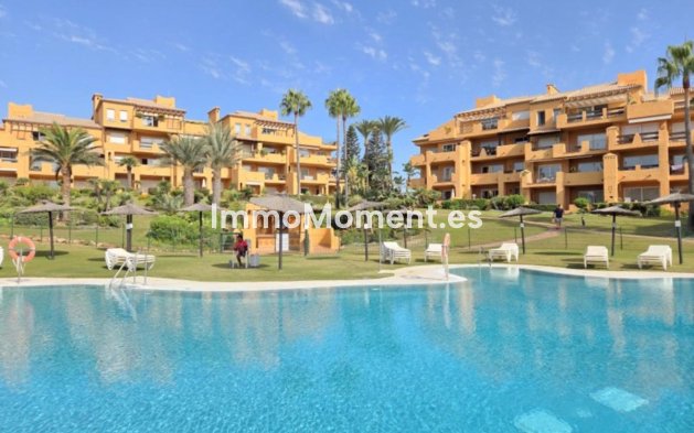 Resale - Apartment - Manilva - La Duquesa