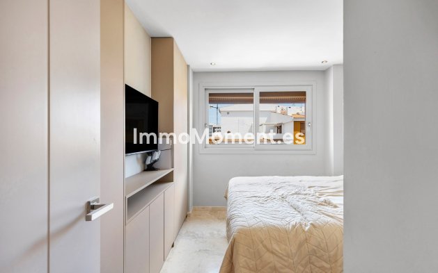 Resale - Apartment - Orihuela Costa - Punta Prima