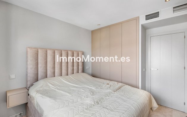 Resale - Apartment - Orihuela Costa - Punta Prima