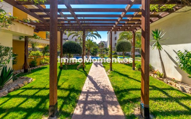 Resale - Apartment - Orihuela Costa - Punta Prima