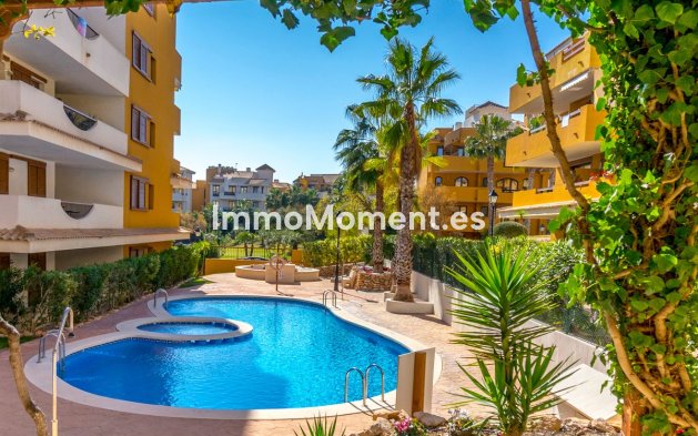 Resale - Apartment - Orihuela Costa - Punta Prima