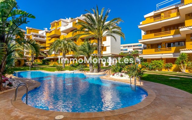 Resale - Apartment - Orihuela Costa - Punta Prima
