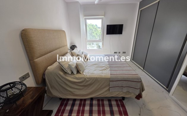 Wiederverkauf - Wohnung - Marbella - Nueva Andalucía
