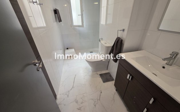 Wiederverkauf - Wohnung - Marbella - Nueva Andalucía