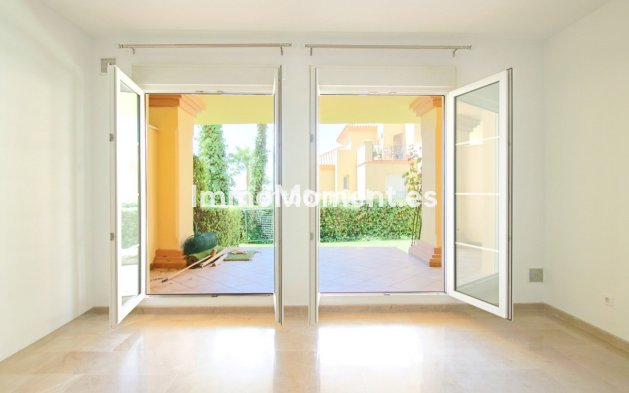 Wiederverkauf - Wohnung - Marbella - Nueva Andalucía