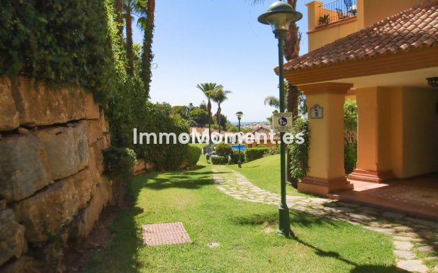 Wiederverkauf - Wohnung - Marbella - Nueva Andalucía
