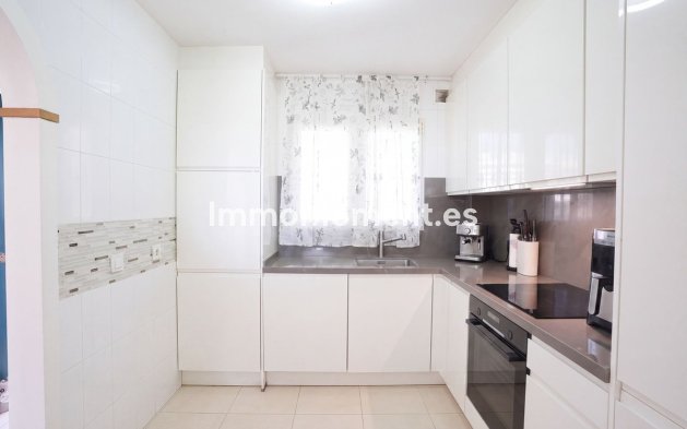 Resale - Apartment - Mijas Costa - Calahonda