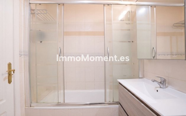 Resale - Apartment - Mijas Costa - Calahonda