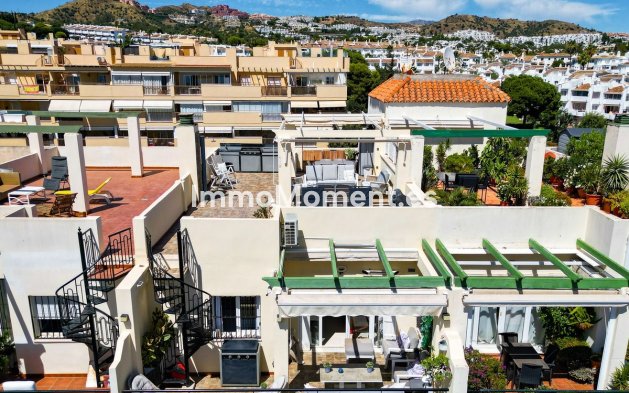 Resale - Apartment - Mijas Costa - Calahonda