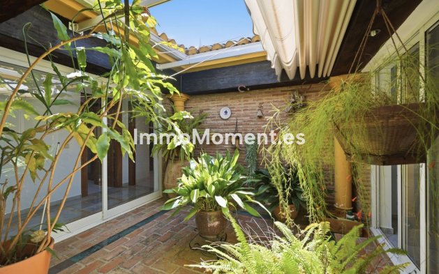 Wiederverkauf - Freistehende Villa - Benalmadena - Benalmadena Centro