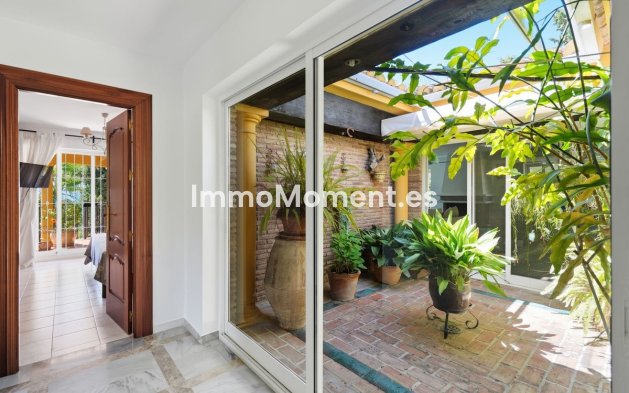 Wiederverkauf - Freistehende Villa - Benalmadena - Benalmadena Centro