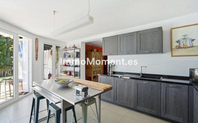Wiederverkauf - Freistehende Villa - Benalmadena - Benalmadena Centro
