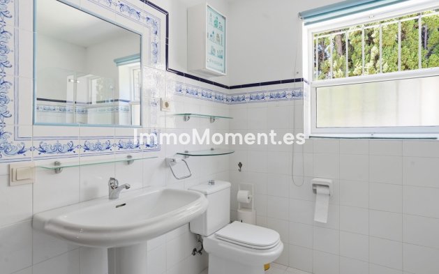 Wiederverkauf - Freistehende Villa - Benalmadena - Benalmadena Centro
