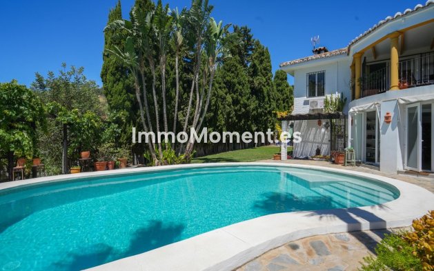 Wiederverkauf - Freistehende Villa - Benalmadena - Benalmadena Centro