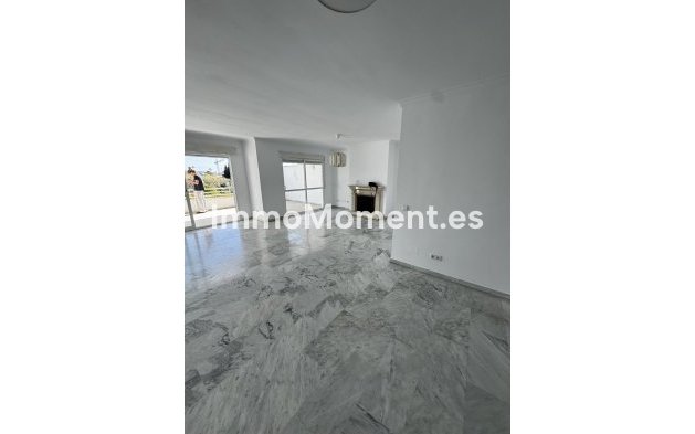 Wiederverkauf - Wohnung - Marbella - Guadalmina Baja