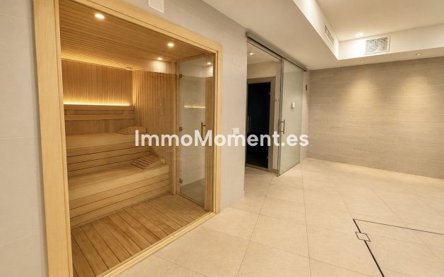 Resale - Apartment - Mijas - Calanova Golf
