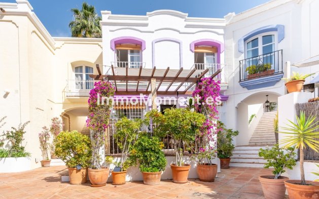 Resale - Townhouse - Benahavís - Benahavís Centro