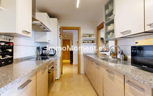 Wiederverkauf - Wohnung - Estepona  - New Golden Mile