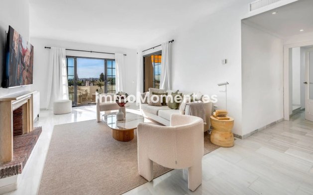 Revente - Appartement - Marbella - Nueva Andalucía