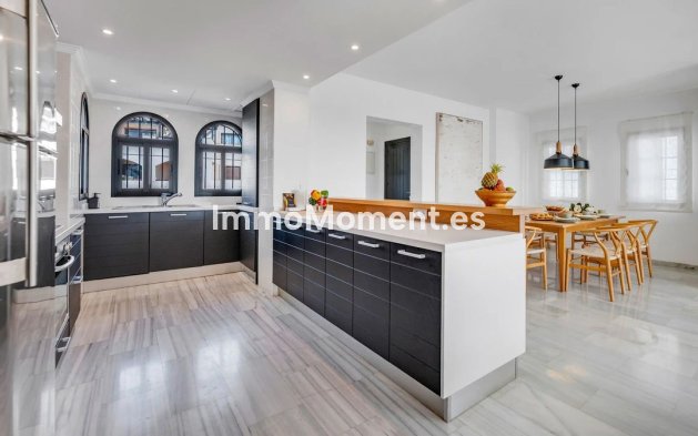 Revente - Appartement - Marbella - Nueva Andalucía