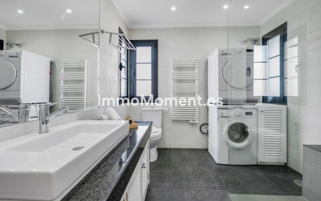 Revente - Appartement - Marbella - Nueva Andalucía
